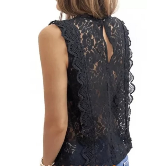 💗New boutique lace top - Picture 3 of 7